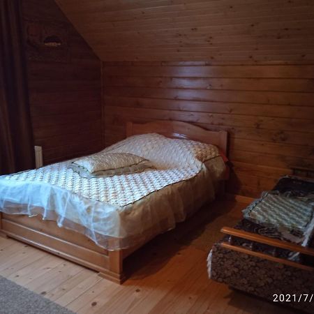 У Марка Волосянка Экстерьер фото